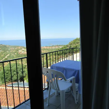 Ξενοδοχείο Castello 3*