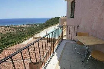 Ξενοδοχείο Castello 3*