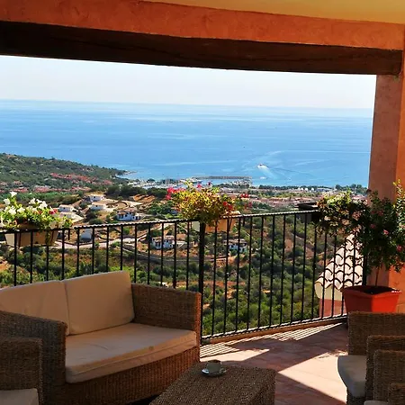 מלון Castello בודוני