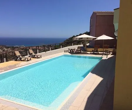 Ξενοδοχείο Castello 3*