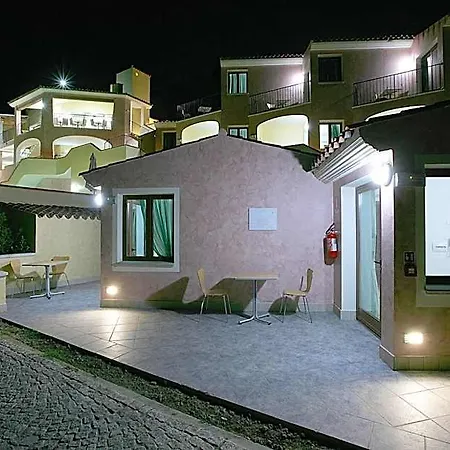 Castello Hotel 3*