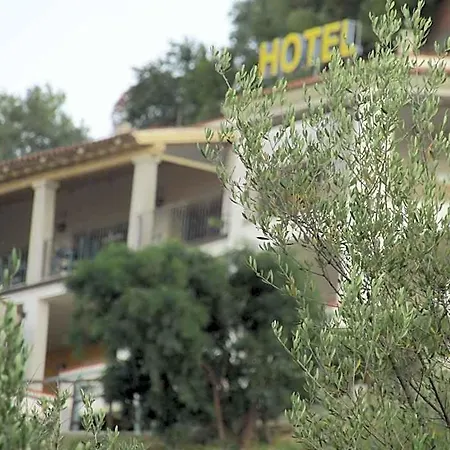 Hotel Castello 3*